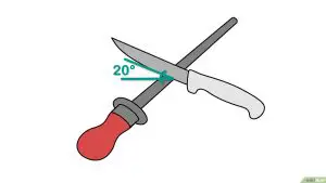 ¿Cuál es la forma correcta de sacar filo a cuchillos?