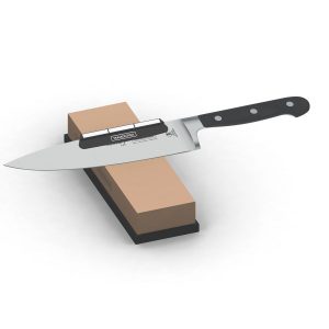 ¿Cuál es la mejor forma de afilar un cuchillo?