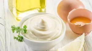 ¿Cuáles son los ingredientes de la mayonesa?