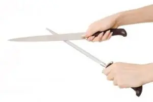 ¿Cuánto se tarda en afilar un cuchillo?