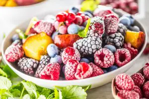 ¿Qué frutas se pueden congelar y cuánto tiempo?