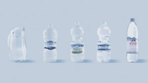 ¿Qué pasa si se bebe agua con nitratos?
