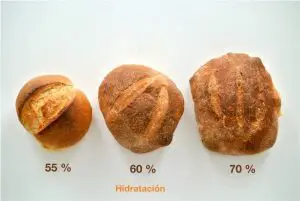 ¿Cuánto es 100 gramos de pan integral?