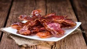 ¿Qué es más sano la panceta o el bacon?